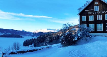 5 Person Holiday Home in Lomen-by Traum