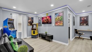 Arcade - Rent This Beautiful House, Orlando House 6278 (Kissimmee)