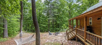 The Road`s End- Pet Friendly, Hot Tub, Firepit, Covered Deck