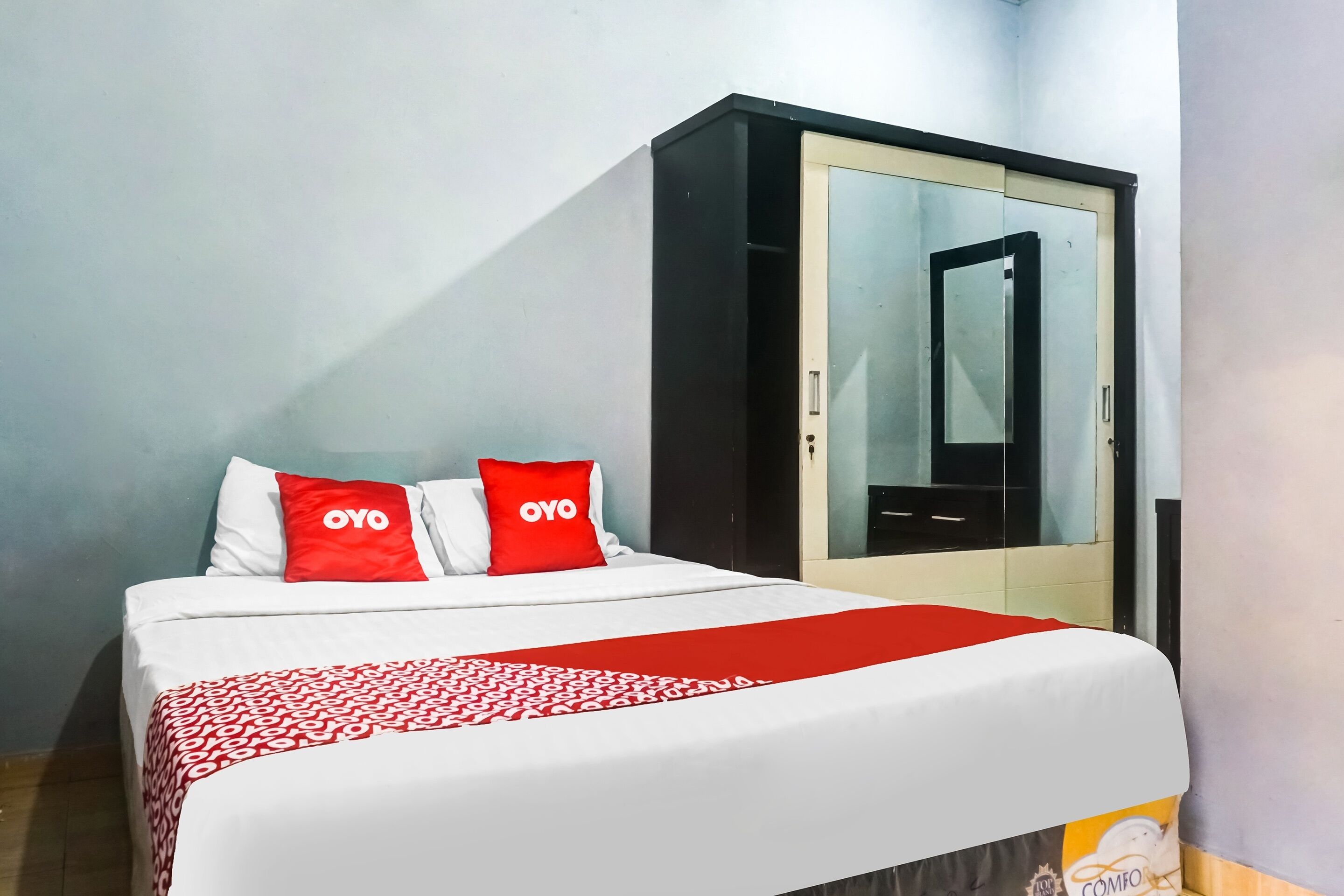 Standard Double Room | Free WiFi, bed sheets