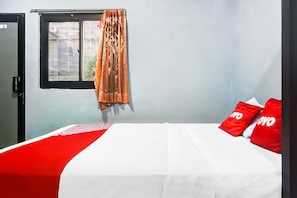 Quarto casal standard | Wi-Fi de cortesia, roupa de cama
