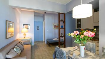 Villa, Multiple Beds | Living area