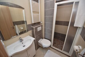 Dusche, Handtücher, Seife