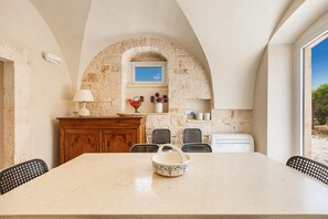 Dining - 3070 Masseria Macchia- Suite Matrimoniale 3 by Barbarhouse (Ceglie Messapica)