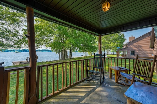 Scenic Solitude - Doublehead