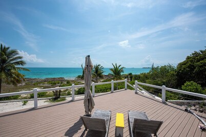 Newly Remodeled Home on Calm Caribbean w/Sunset Views, Snorkeling, Generator!