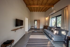 Free minibar, in-room safe, laptop workspace, free WiFi - Assos Altın Otel (Ayvacik)