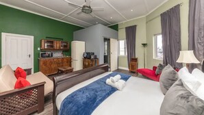 Apartemen Basic, 1 Tempat Tidur Queen | 1 kamar tidur dan seprai linen