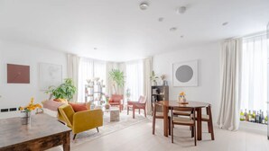 Leilighet – basic, flere senger | Spiseområde