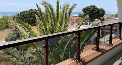 Nora's Flats - Trilo Apartament
