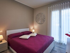 2 Schlafzimmer, Reisekinderbett, kostenloses WLAN