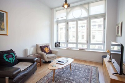 Art-Filled Sanctuary in Glasgow City