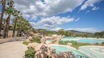 Et oppvarmet basseng