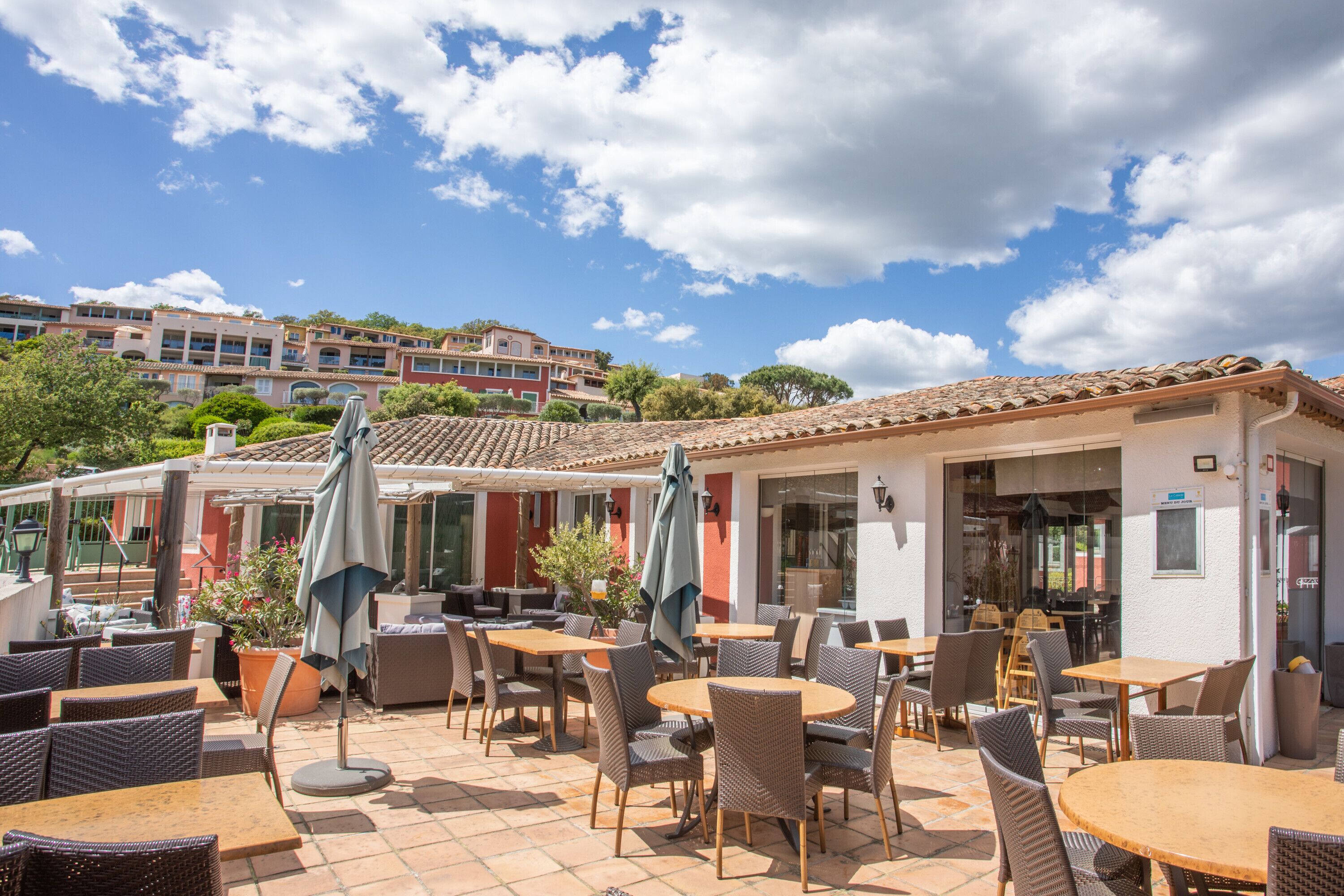 Restauration extérieure