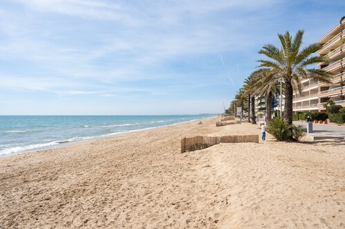 Apartment "The Sunset Calafell" near the beach with Wi-Fi