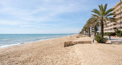Apartment "The Sunset Calafell" near the beach with Wi-Fi