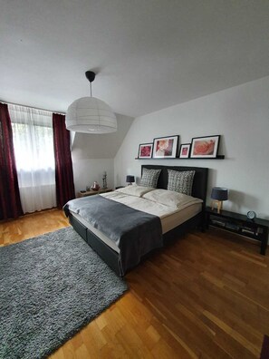 1 Schlafzimmer, Bügeleisen/Bügelbrett, Reisekinderbett, WLAN