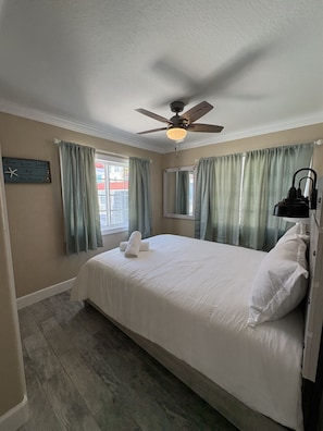 2 bedrooms, iron/ironing board, free WiFi, bed sheets