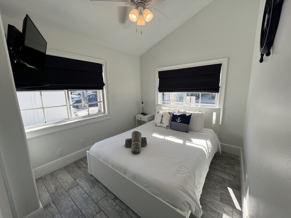 2 slaapkamers, een strijkplank/strijkijzer, gratis wifi, beddengoed