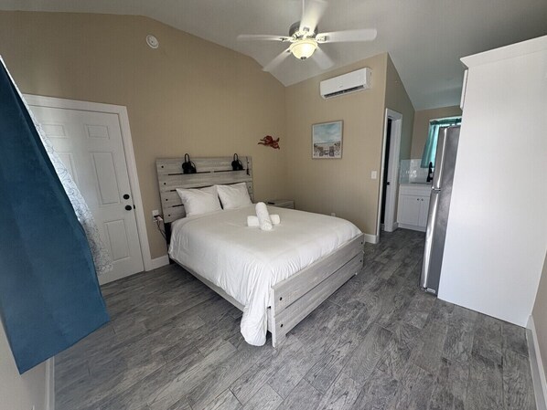 1 camera, ferro/asse da stiro, Wi-Fi gratuito, lenzuola