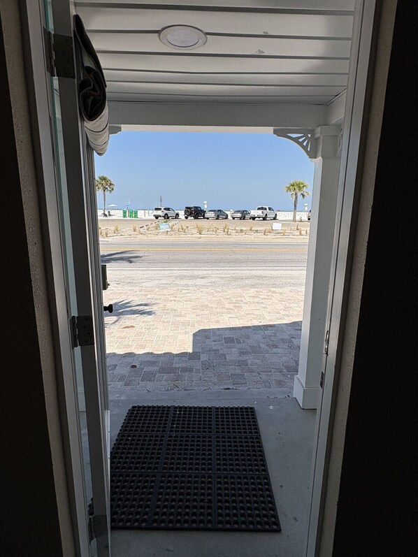 Interior - Oceanview daydream 2BR cottage #7 (Treasure Island)