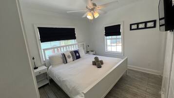 2 slaapkamers, een strijkplank/strijkijzer, gratis wifi, beddengoed