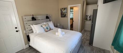 1 chambre, fer et planche à repasser, Wi-Fi gratuit, draps fournis