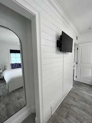 2 habitaciones, tabla de planchar con plancha y wifi gratis 