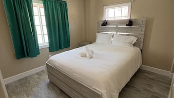2 slaapkamers, een strijkplank/strijkijzer, gratis wifi, beddengoed