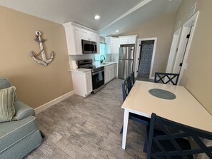 Interior - NEW Renovated Oceanview 2BR Cottage #6 (Treasure Island)