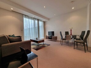 Living area - The Terrace Battersea (London)