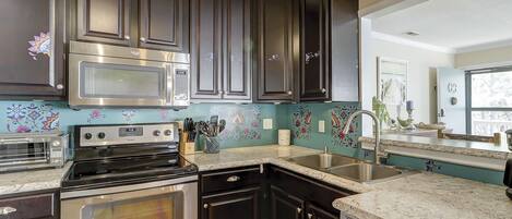 Fridge, microwave, dishwasher, coffee/tea maker