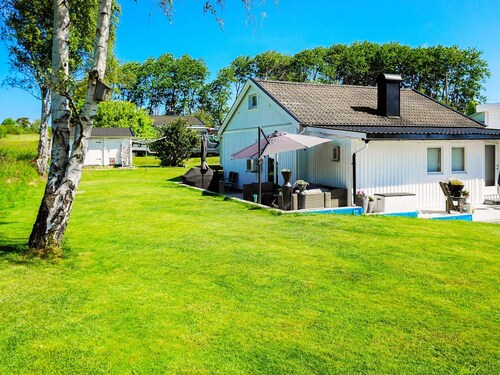 4 Star Holiday Home in Kallekarr