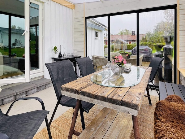 House | Tempat makan