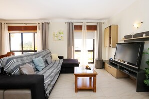 Living area - B36 - Dona Ana Secluded Spot (Lagos)