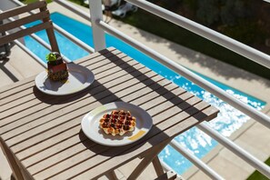 Outdoor dining - A52 - Quintão Apartment in Portimão (Portimao)