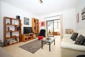 Living area - A64 - Barreira Holiday Flat in Lagos (Lagos)