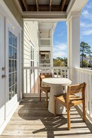 Traditional Apartment, 1 Bedroom, Non Smoking (Self Check-in with Virtual Front Desk) | Teres/patio