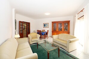 Living area - C19 - Do Mar Apartment in Lagos (Lagos)