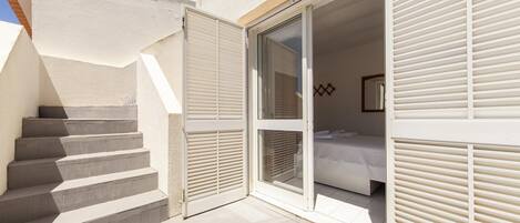 Enceinte de lâhĂ©bergement