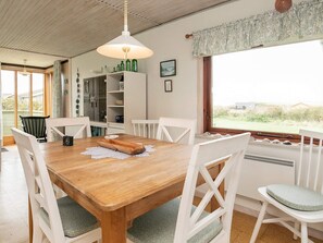House | Dining