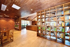 Ảnh chưa phân loại, 2 trong số 74 ảnh, nút