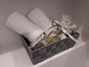 Hair dryer, towels