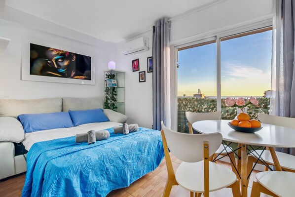 Strykejern/-brett, reiseseng for barn, wi-fi (inkludert) og sengetøy