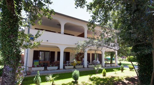 Apartment for 4 persons with parking space