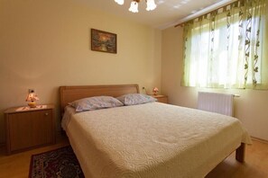 1 dormitorio, wifi, ropa de cama