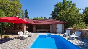 Pool - Apartment with pool for two persons (Malinska)