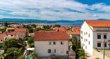 Appartement confortable au centre de Malinska