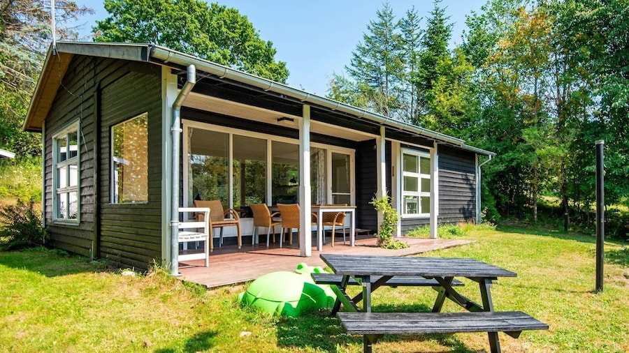 6 Person Holiday Home in Knebel