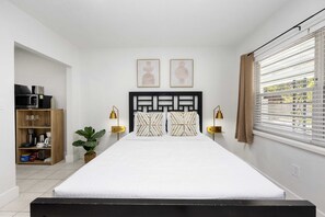 1 Schlafzimmer, Schreibtisch, Bügeleisen/Bügelbrett, WLAN
